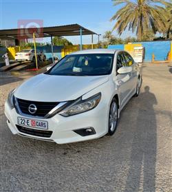 نيسان ألتيما